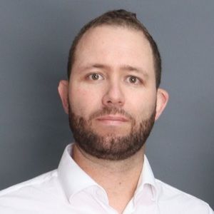 Meet your Posher, Santiago